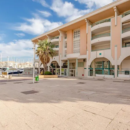 Le Borghese-2 By Interhome